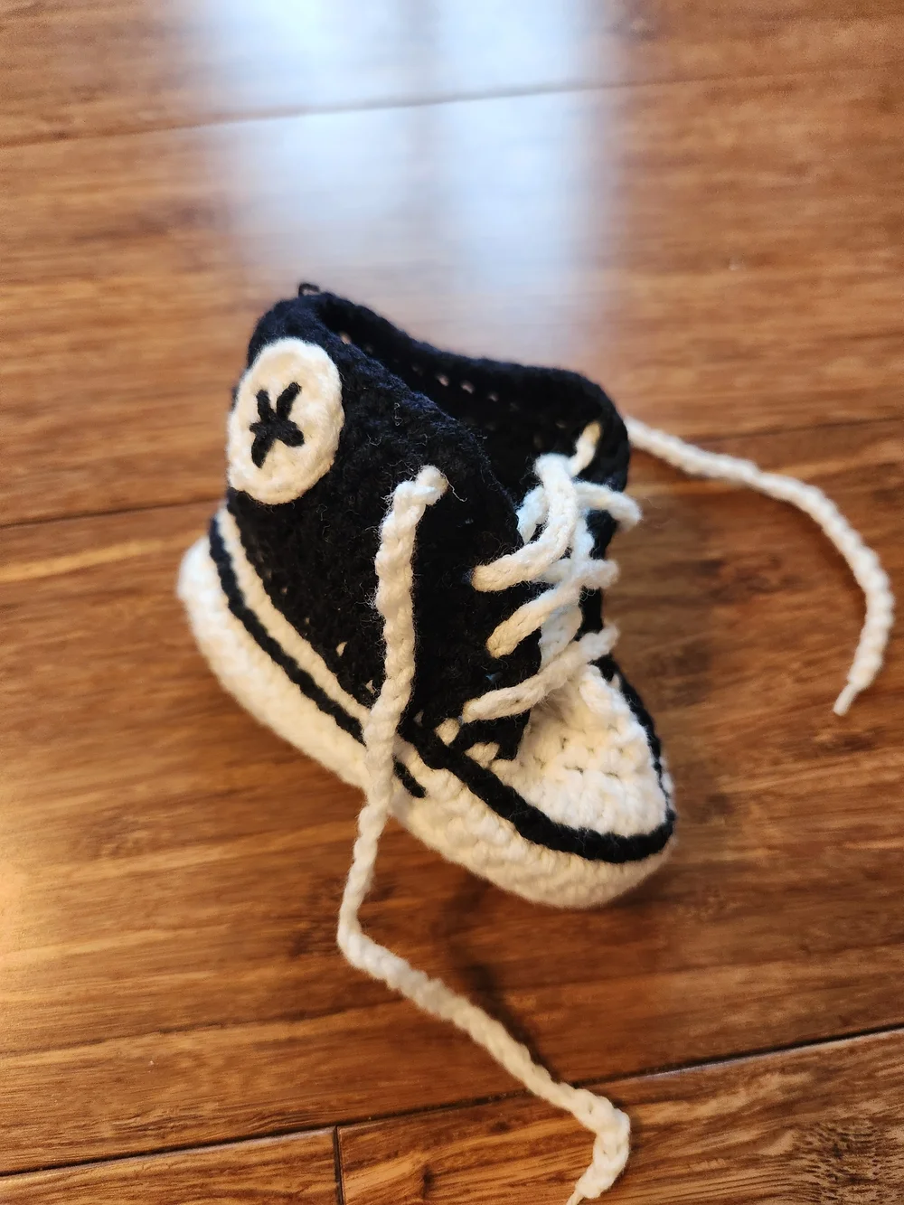 Handmade Black & White Crochet High-Top Baby Shoes Newborn